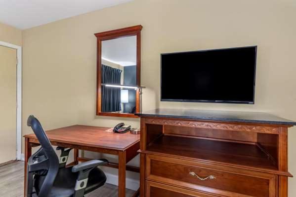 Econo Lodge Erlanger Luaran gambar
